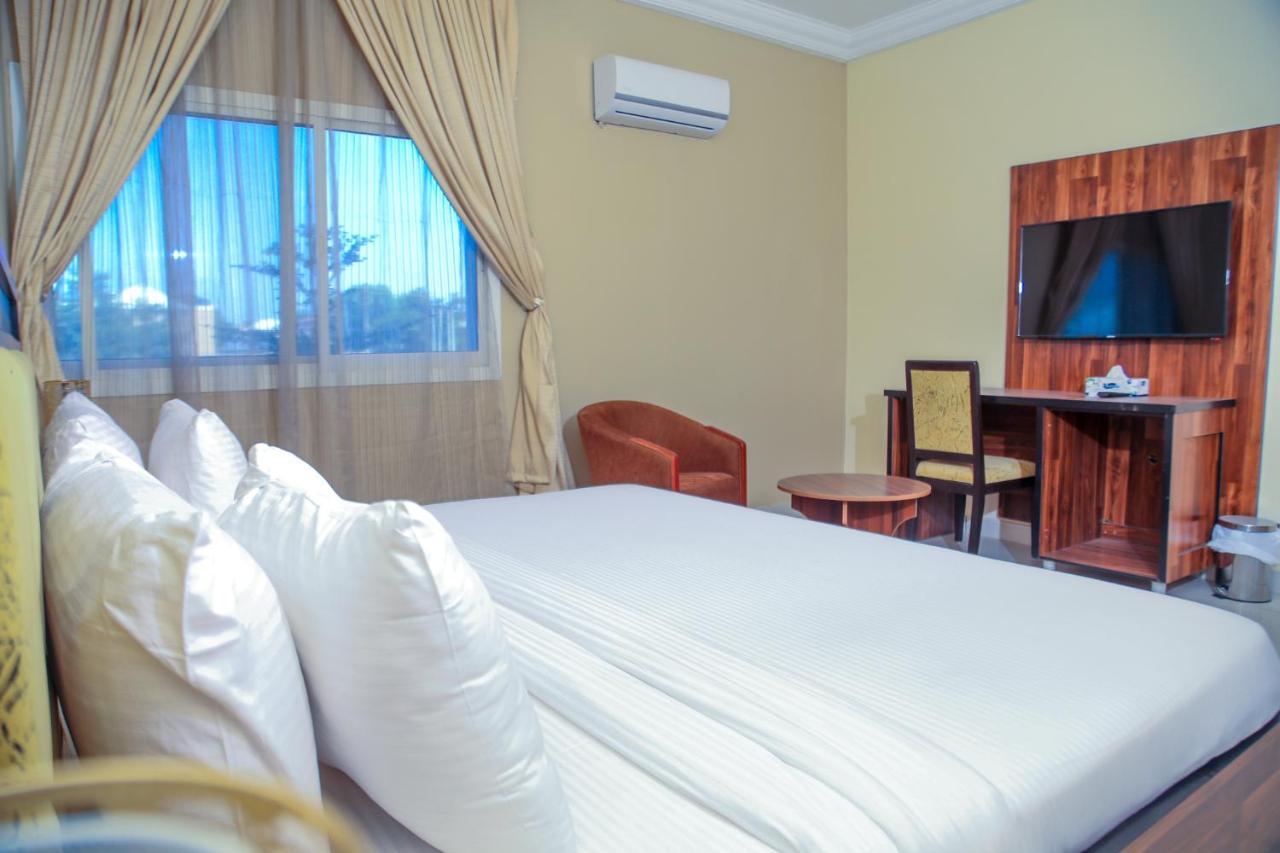 Guest Pride Hotel Кано Екстер'єр фото