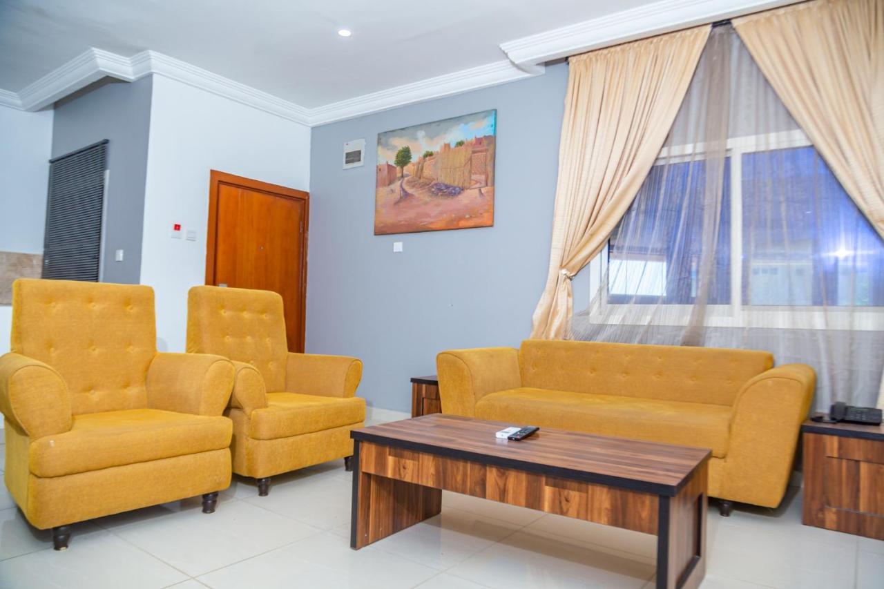 Guest Pride Hotel Кано Екстер'єр фото