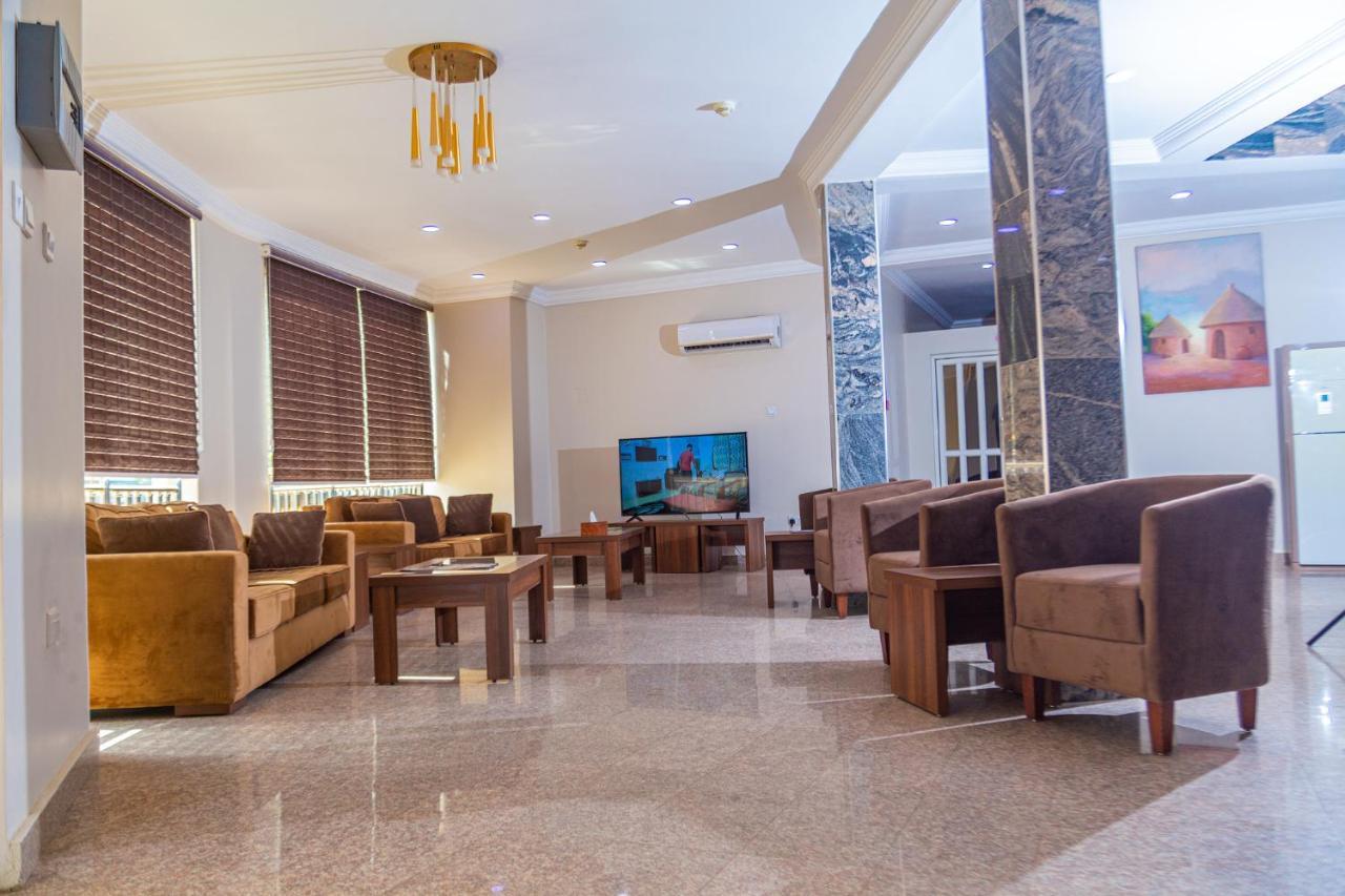 Guest Pride Hotel Кано Екстер'єр фото