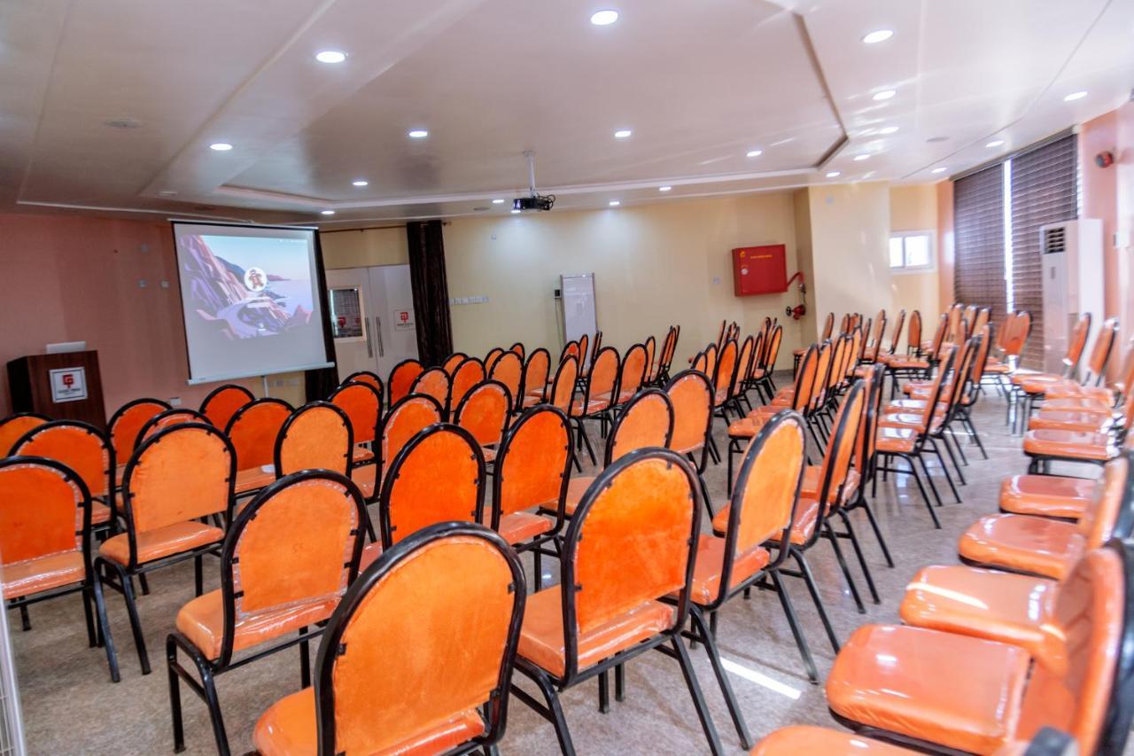 Guest Pride Hotel Кано Екстер'єр фото