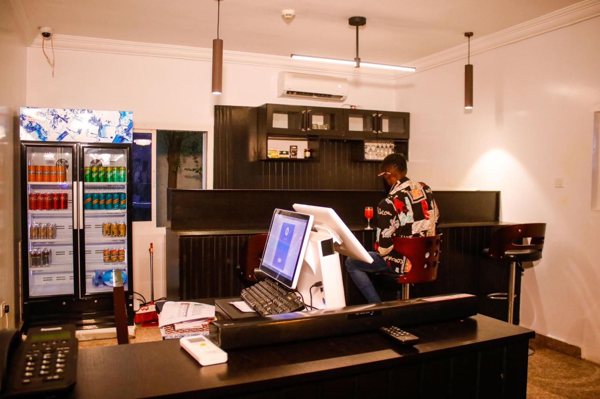 Guest Pride Hotel Кано Екстер'єр фото
